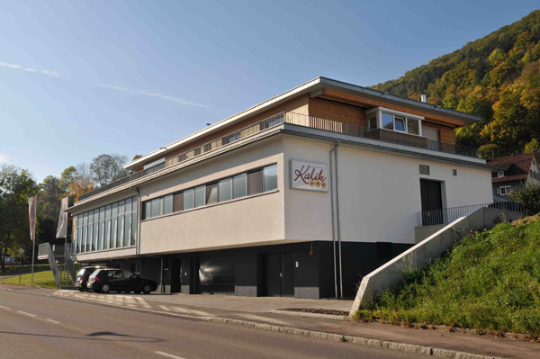 Bäckereifiliale mit Cafe und Wohnung in Bad Ditzenbach