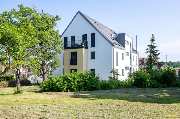 Mehrfamilienhaus Schlat Hauptstraße